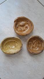 3 antiche formelle in terracotta smaltata 