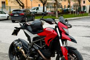 Ducati hypermotard/strada 821
