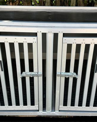 Gabbia auto per cani