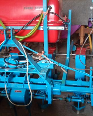 Seminatrice meccanica di soia a 6 file