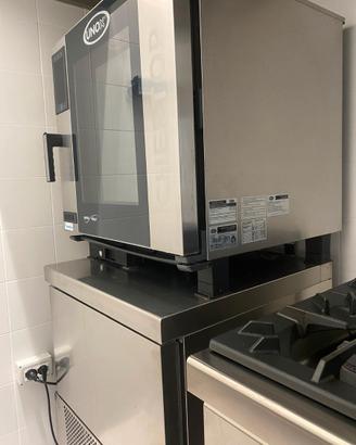 Vendita attività + attrezzatura (o separatamente)