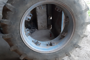 Gomme e cerchi per Landini