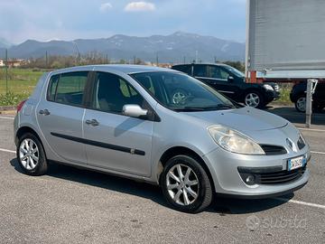 Renault Clio 2009