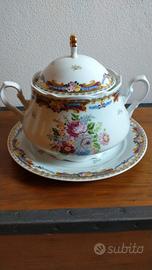 Zuppiera e piatto in porcellana