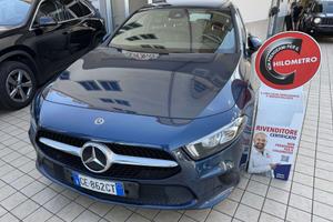 MERCEDES-BENZ A 180 d Sport Cambio Automatico