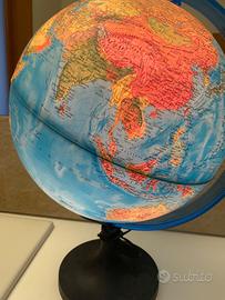 Mappamondo Luminoso in plastica 56cm ottime condiz