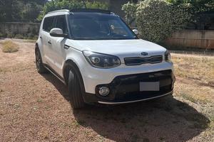 Kia Soul 1.6 136CV Full Optional – Tetto Panoramic