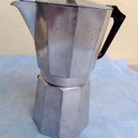 Caffettiera, moka da 14 tazzine.