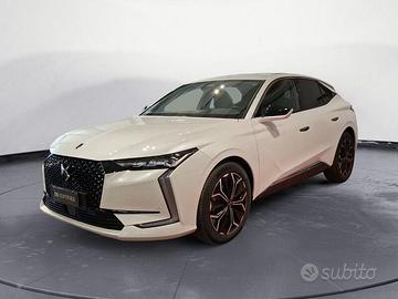 DS DS4 2nd serie Hybrid 136 Étoile Alcantara