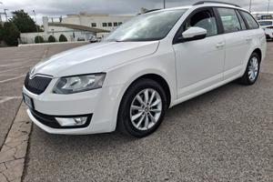 Skoda Octavia 1.6 TDI CR 105 CV. Wagon Elegance