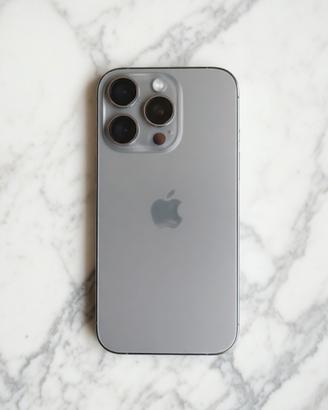 iPhone 16 Pro 256GB Natural Titanium