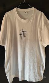 T-shirt  uomo NUOVA
