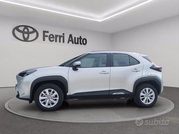 TOYOTA Yaris cross 1.5h active fwd 115cv e-cvt