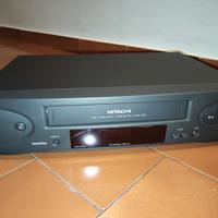 Videoregistratore VHS LEGGERE