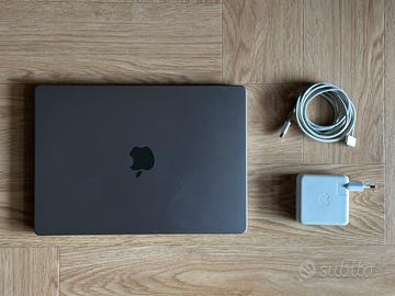 MacBook Pro M1 Pro 14” 16gb ram