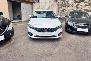 Fiat Tipo 1.6 Mjt 4 porte Mirror