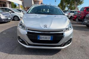 Peugeot 208 PureTech 82 5 porte Black Line 2