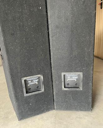 CASSE BEHRINGER VP2520