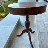 Tavolino porta telefono