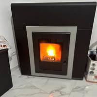 Stufa a pellet mini Dafne Eta Kamini