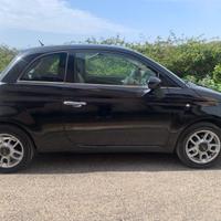 Fiat 500 nera
