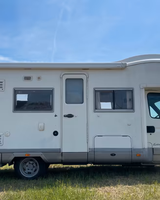Laika ECOVIP 2 6/7 POSTI LETTO 4 OMOL. IVECO 2.800