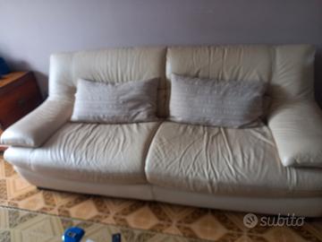 divano pelle chateau d'Ax