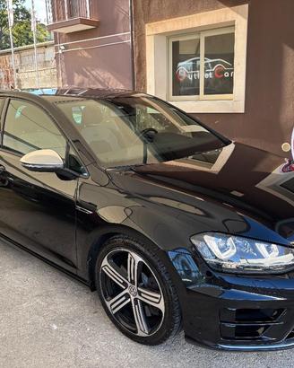 VOLKSWAGEN - Golf - R 2.0 5p. DSG
