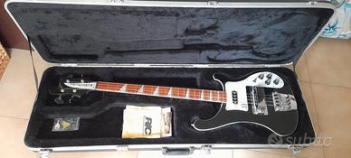 basso Rickenbacker 4003