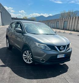 QASHQAI CON DISTRINZIONE DA POCO FATTA