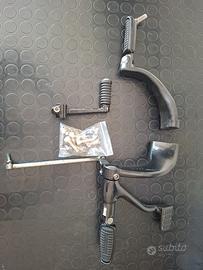 Pedane centrali Harley Davidson Sportster Iron