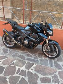 Kawasaki Z1000 full optional