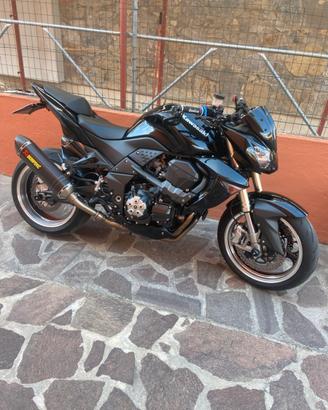 Kawasaki Z1000 full optional