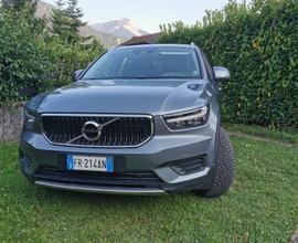 Vendita Volvo xC40 versione T5 full optional