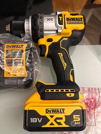 trapano avvitatore a tre velocità DEWALT
