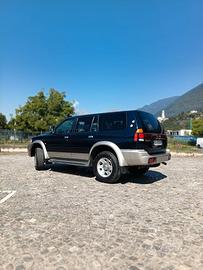 Mitsubishi Pajero Sport 4x4