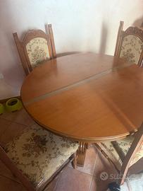Tavolo ovale classico con base lavorata + 4 sedie
