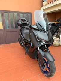 Yamaha XMAX 300 ABS – 2024