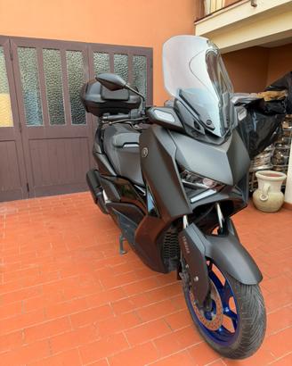 Yamaha XMAX 300 ABS – 2024