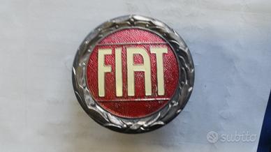 Stemma Fiat 124 spyder