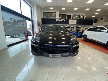 PORSCHE Cayenne 4.1 S Diesel
