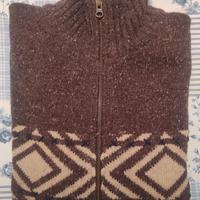 Maglione con collo alto chiusura a zip