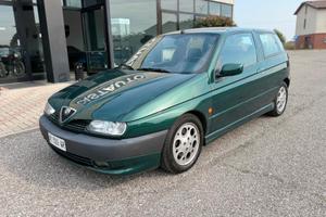 Alfa Romeo 145 2.0i 16V Twin Spark Quadrifoglio