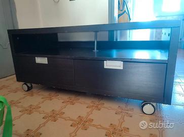 Mobile tv con cassetti ikea