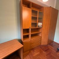 Mobile soggiorno con scrivania