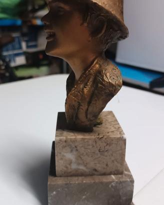 Statuetta nr. 3