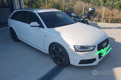 Audi A4 B8 s line