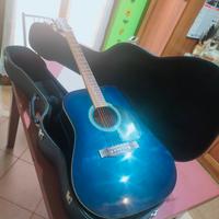  chitarra classica EKO con custodia rigida 