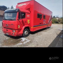 Camion Officina