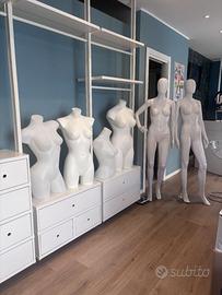 Complementi per negozio abbigliamento